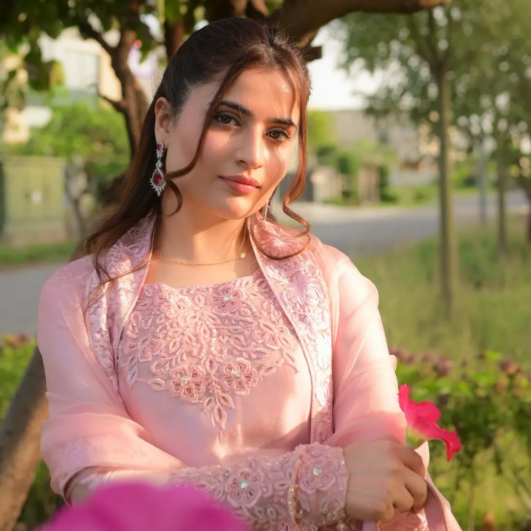 Daniyal Noor influencer profile